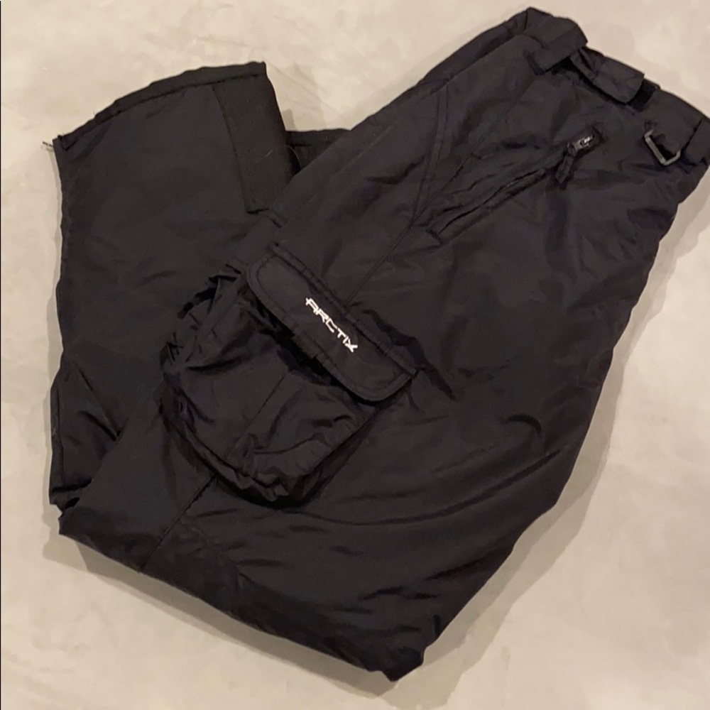 Women’s snow pants